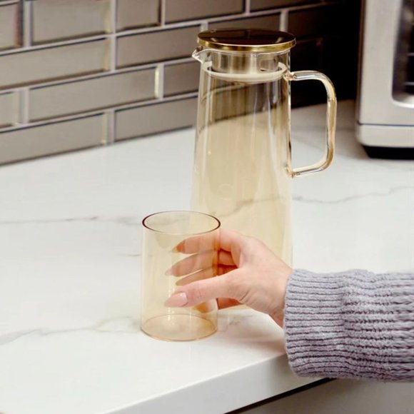 7 Piece Glass Pitcher Set (with Straining Lid, Handle) and 6 Glasses - AMBER - Picture 3 of 3